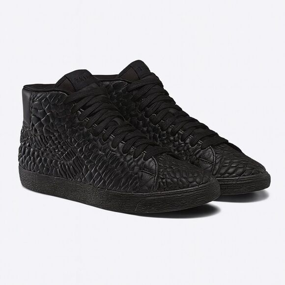 Nike Shoes - Nike Black Geometric High-Top Sneakers